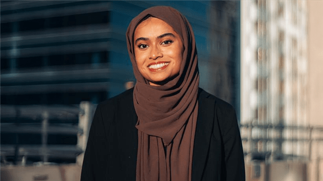 Headshot photo of student, Nabeeha.