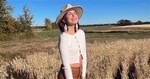 Kaylee Welsh, Belcourt Brosseau Metis Award recipient and owner of Connections Beadwork.